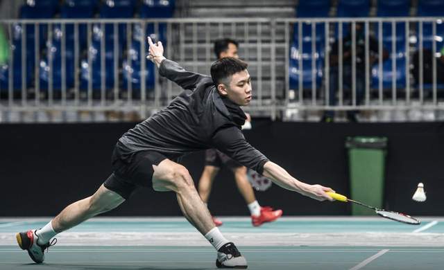 它要求选手 它要求选手