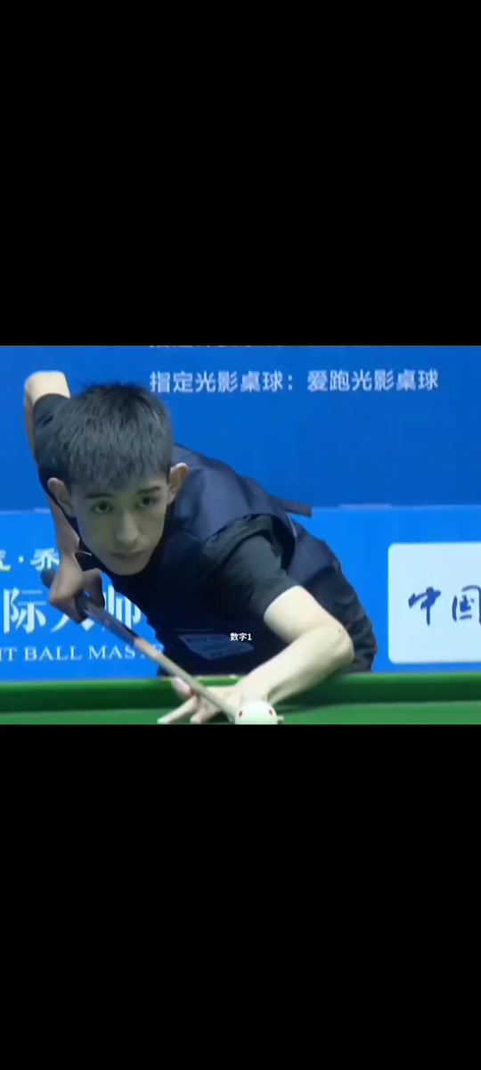 本赛季的赫 本赛季的赫