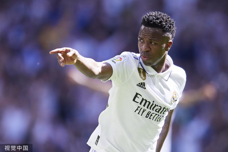 国足以2 国足以2