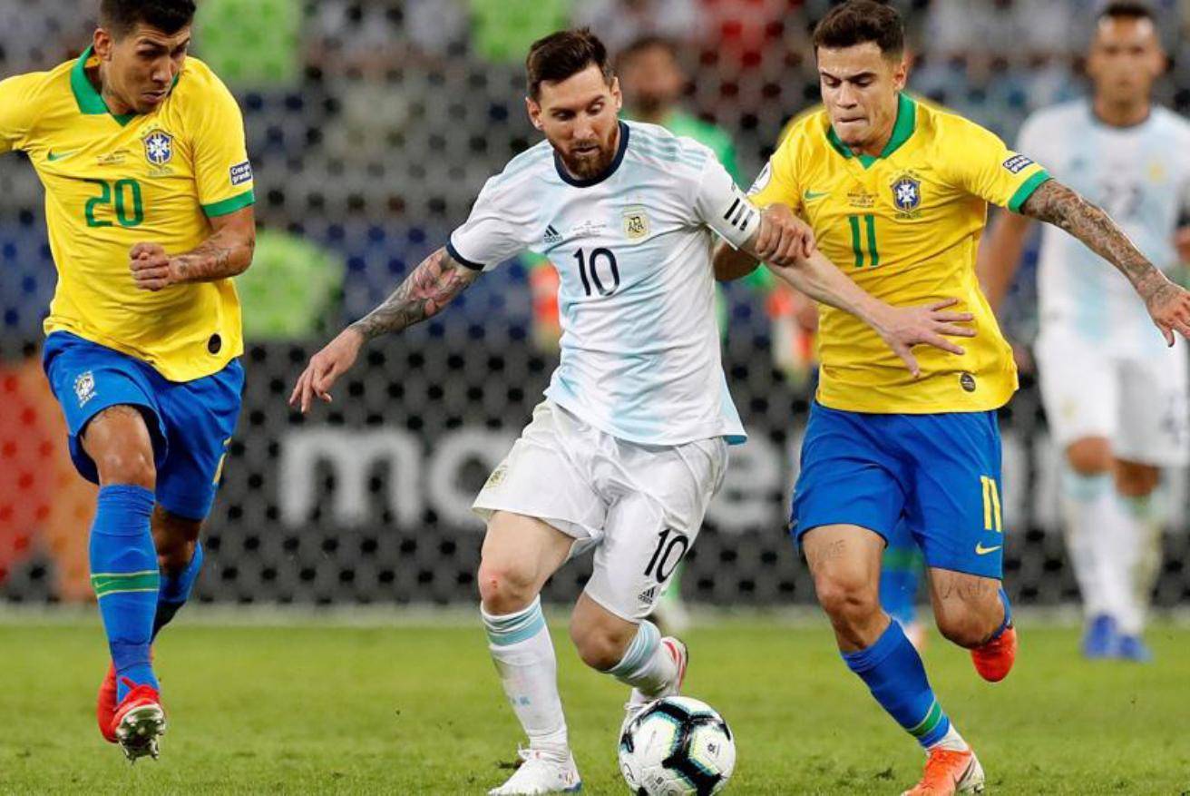 边路的传中 边路的传中