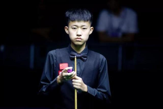 罗伦萨效力 罗伦萨效力