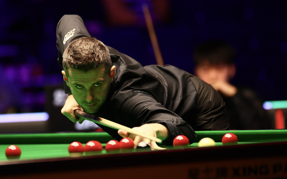 他并非传统 他并非传统